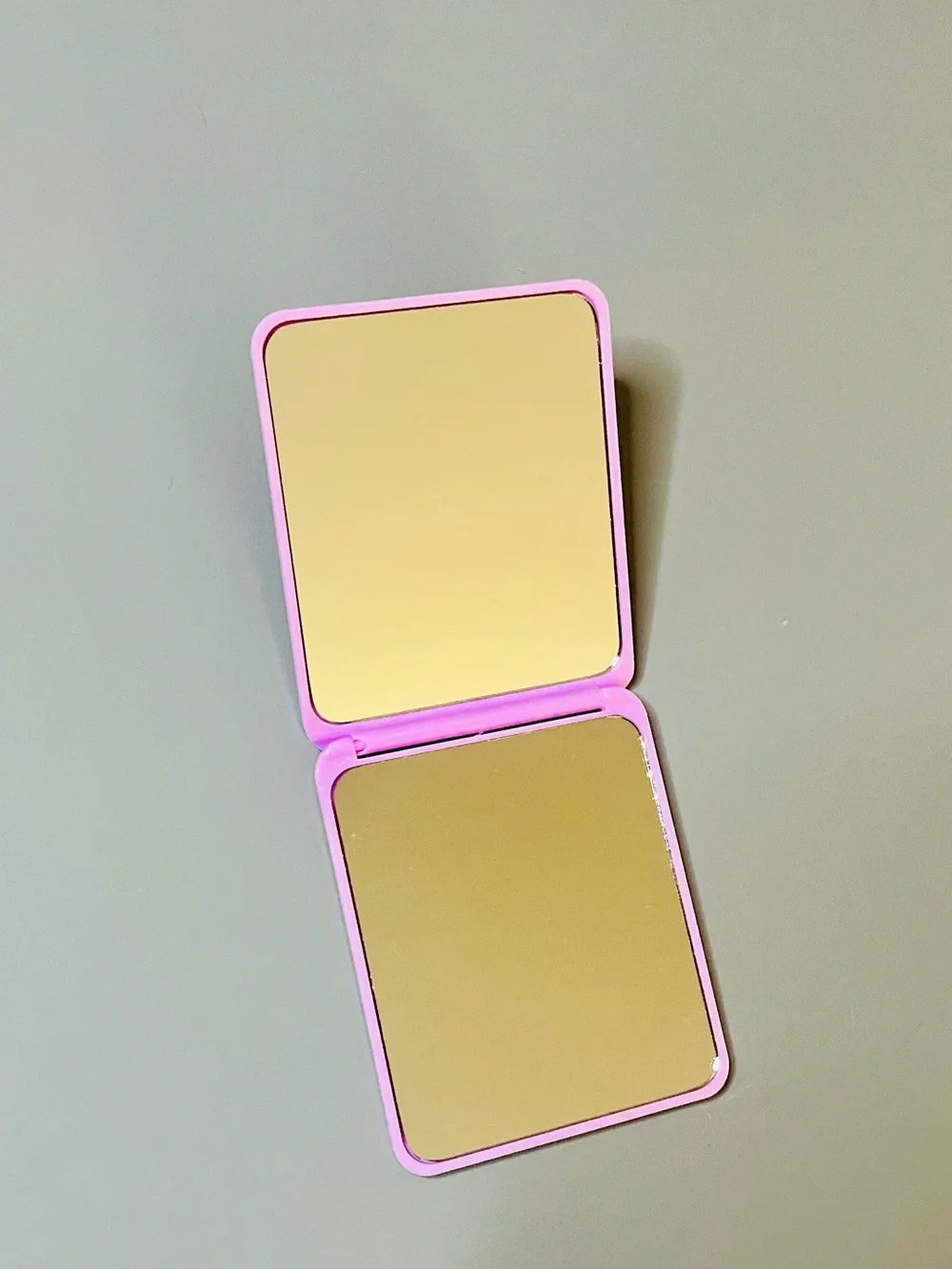 Gift Bundle Set Compact Mirror Gold Knot Bracelet Mini Towel Bear NWT
